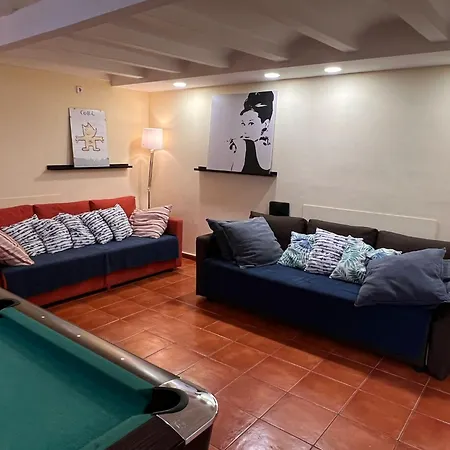 Ramblas Duplex 4br Terrace Pool Table & Ping Pong Apartment