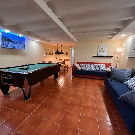 Apartment Ramblas Duplex 4br Terrace Pool Table & Ping Pong