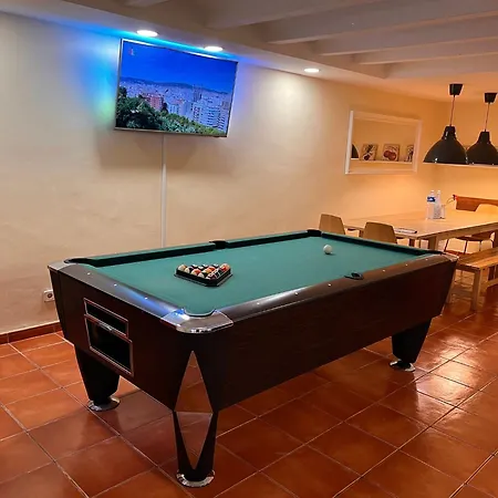 Apartment Ramblas Duplex 4br Terrace Pool Table & Ping Pong *