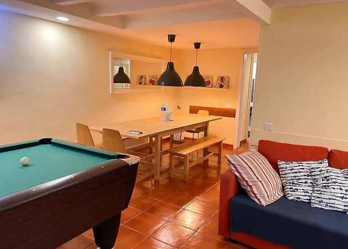 Ramblas Duplex 4br Terrace Pool Table & Ping Pong 아파트 바르셀로나
