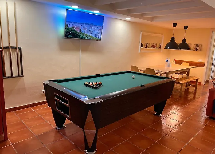 아파트 Ramblas Duplex 4br Terrace Pool Table & Ping Pong *
