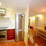 Ramblas Duplex 4br Terrace Pool Table & Ping Pong Βαρκελώνη