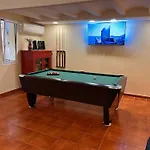 Ramblas Duplex 4br Terrace Pool Table & Ping Pong * Βαρκελώνη
