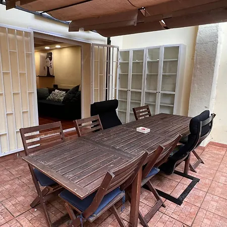 Апартаменты Ramblas Duplex 4br Terrace Pool Table & Ping Pong *