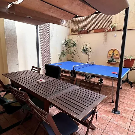 Апартаменты Ramblas Duplex 4br Terrace Pool Table & Ping Pong *